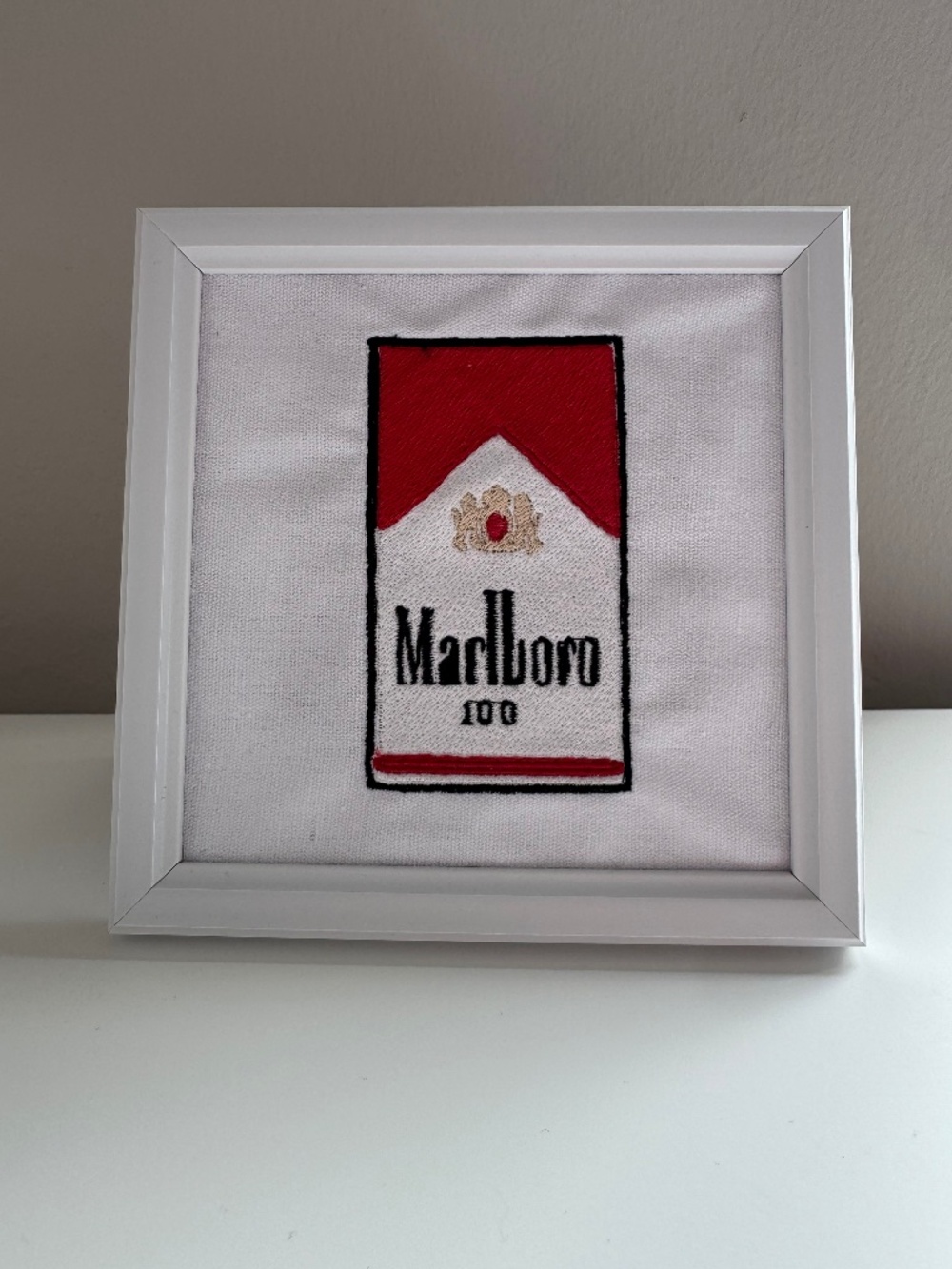 Handmade Cigarette Box Embroidered Picture Frame Decor